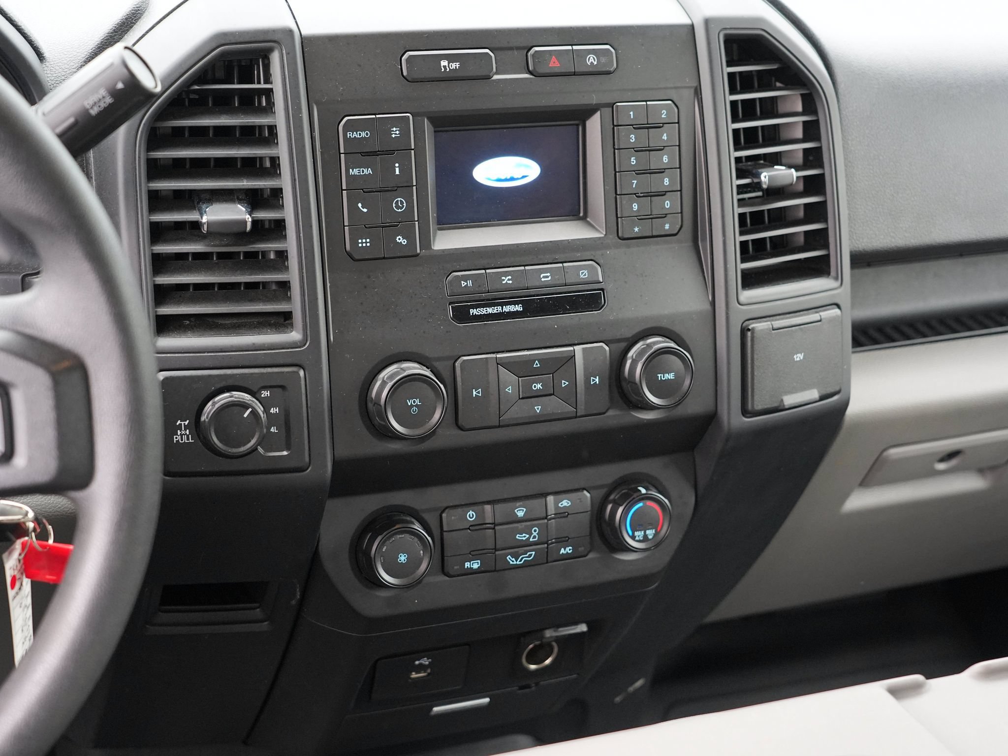 Used 2018 Ford F150 XL w/ XL Power Equipment Group AWD/4WD image 23