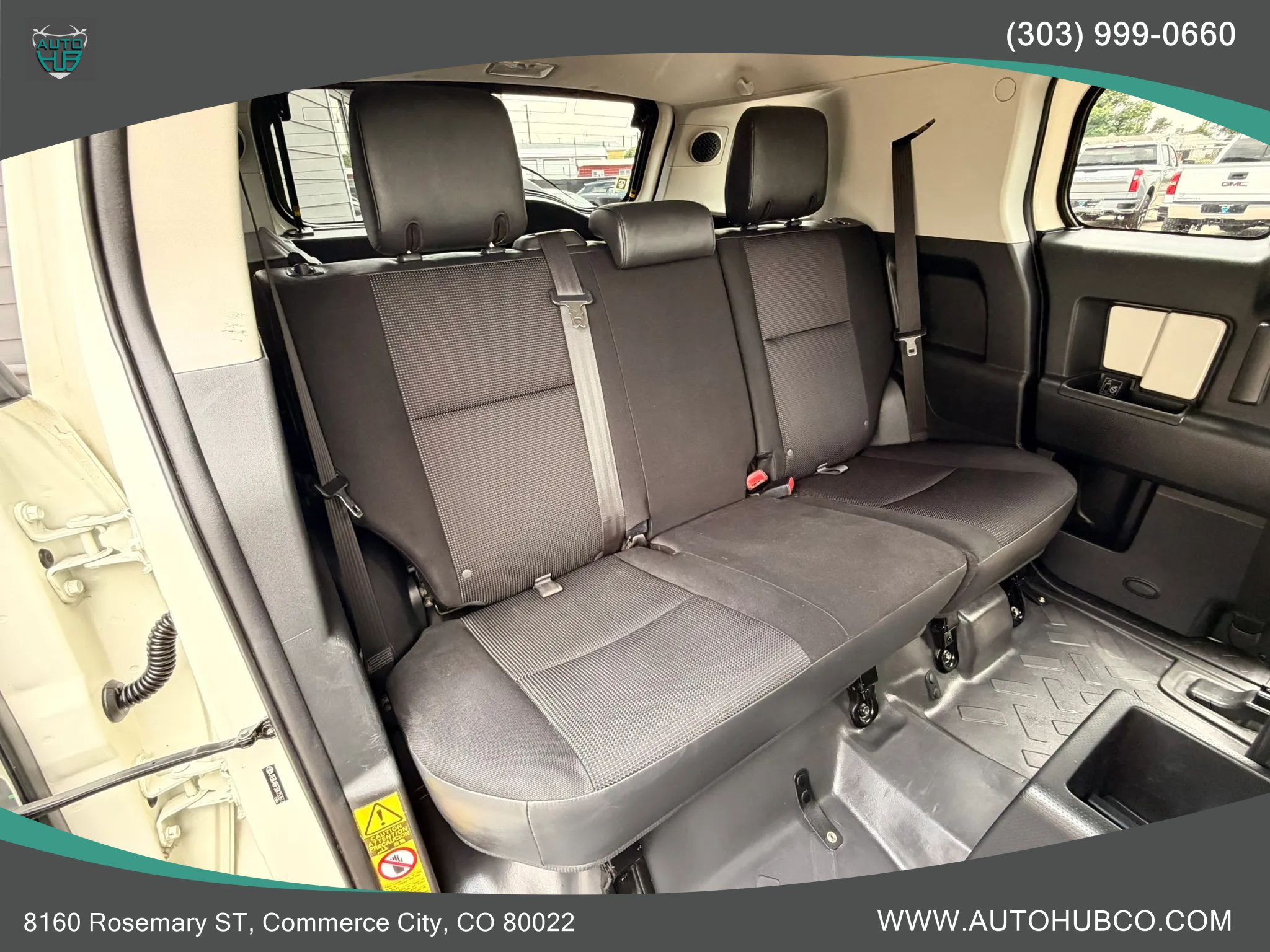 Used 2013 Toyota FJ Cruiser 4WD w/ Upgrade Pkg image 12