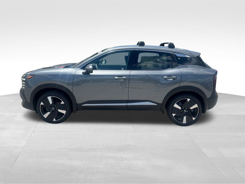 New 2025 Nissan Kicks SR image 3