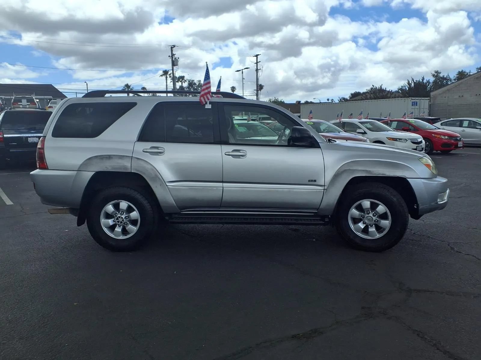 Used 2003 Toyota 4Runner SR5 w/ 4Runner Convenience Pkg RWD image 4