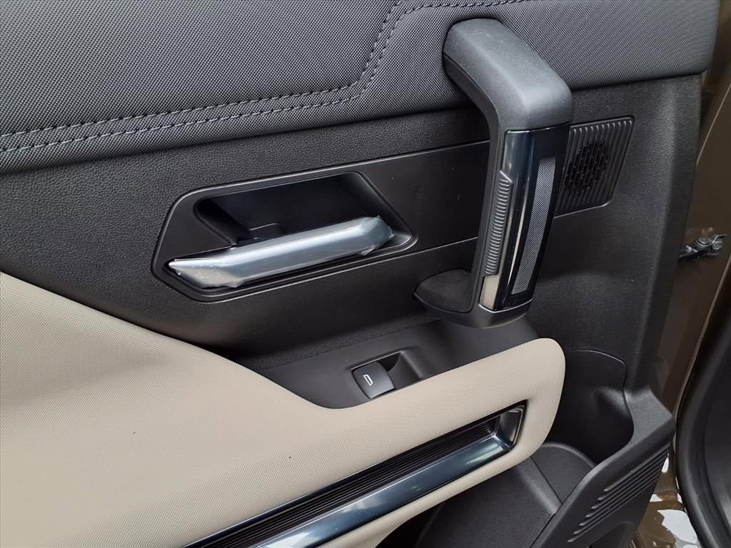 New 2026 GMC Hummer EV 4x4 Crew Cab image 14