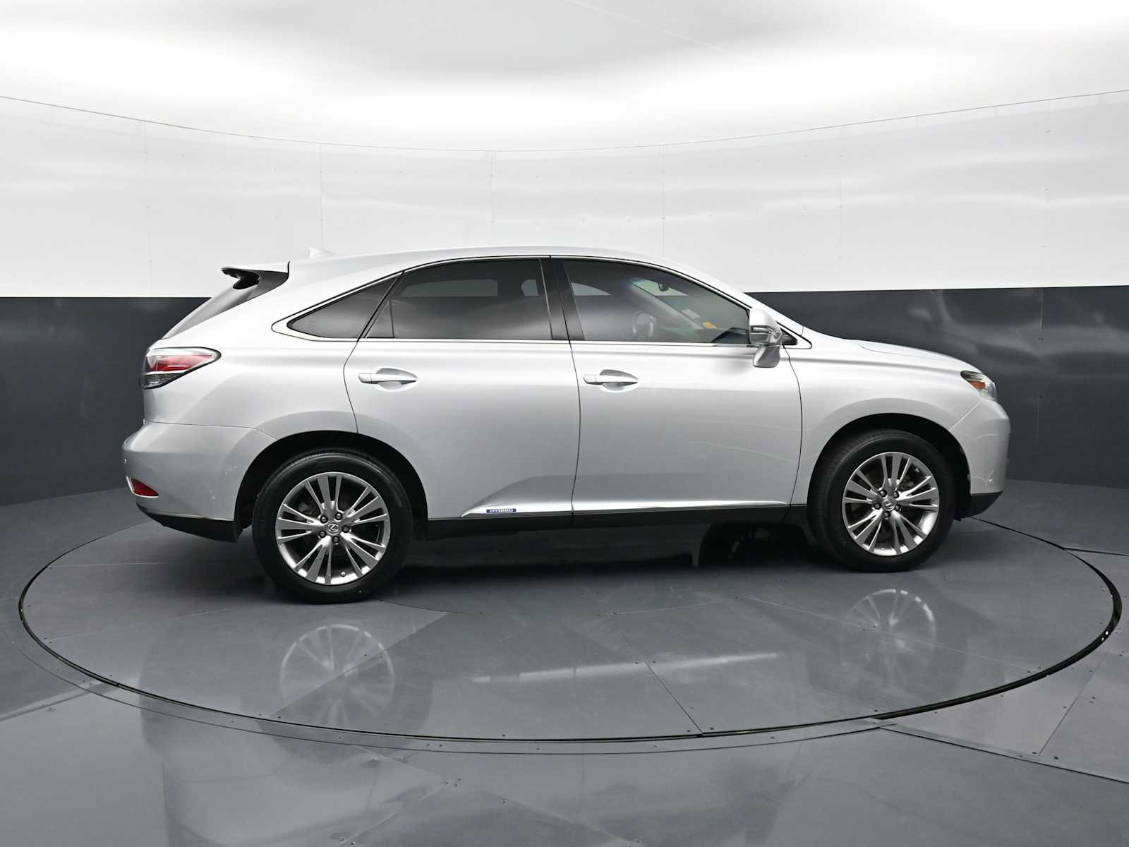 Used 2014 Lexus RX 450h FWD image 4
