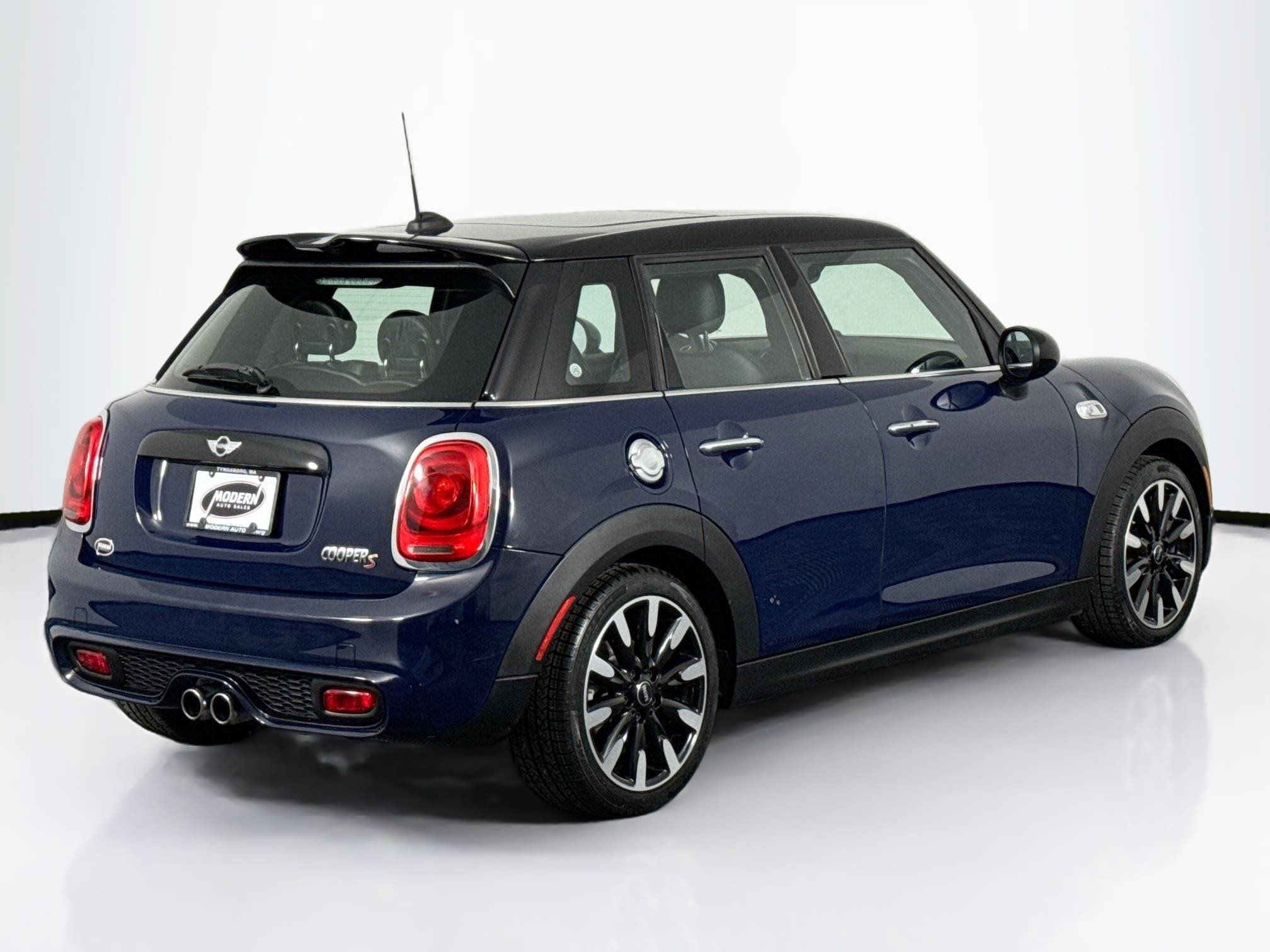 Used 2015 MINI Cooper S FWD image 11