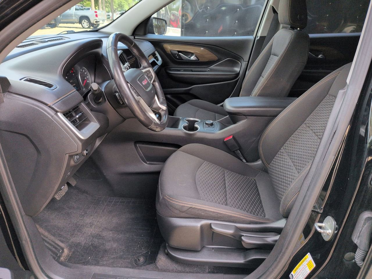 Used 2020 GMC Terrain SLE FWD image 19