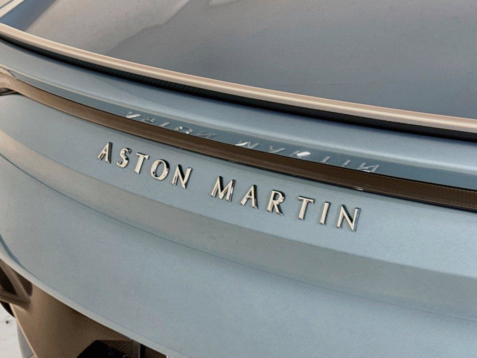 Used 2023 Aston Martin DBS Superleggera Volante RWD image 40