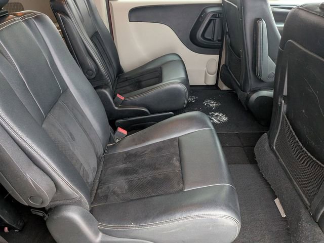Used 2018 Dodge Grand Caravan SXT image 26