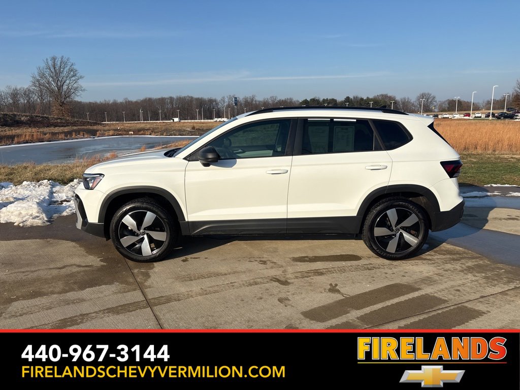 Used 2025 Volkswagen Taos S image 2