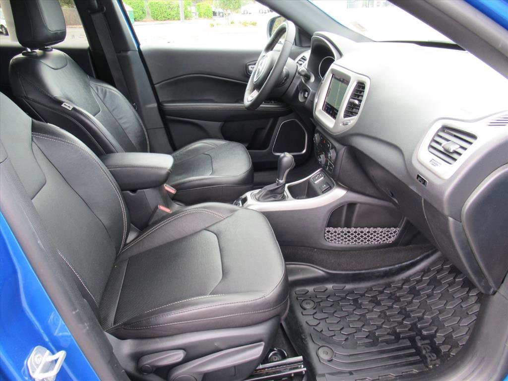 Used 2021 Jeep Compass Latitude image 10