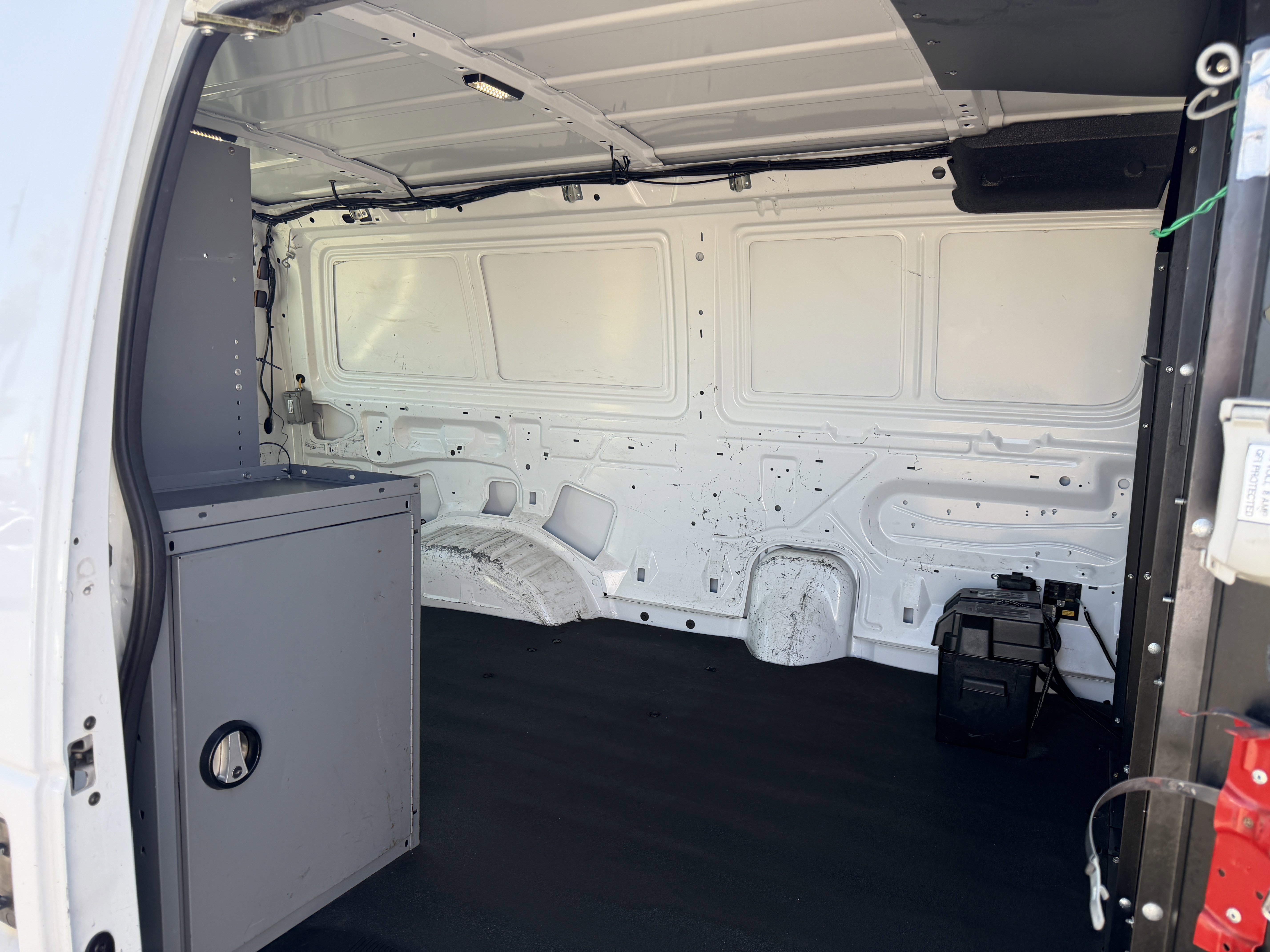 Used 2013 Ford E-150 and Econoline 150 w/ PWR Group RWD image 12