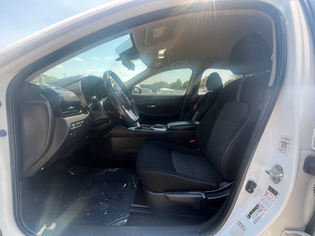 Used 2021 Nissan Sentra SV FWD image 23