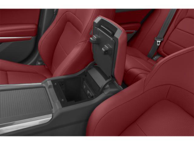 Used 2022 Jaguar XF R-Dynamic SE AWD/4WD image 14