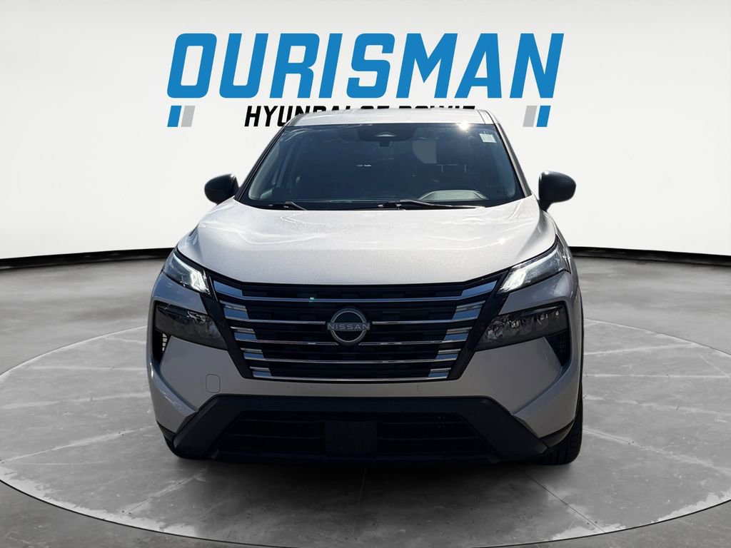 Used 2024 Nissan Rogue S image 8