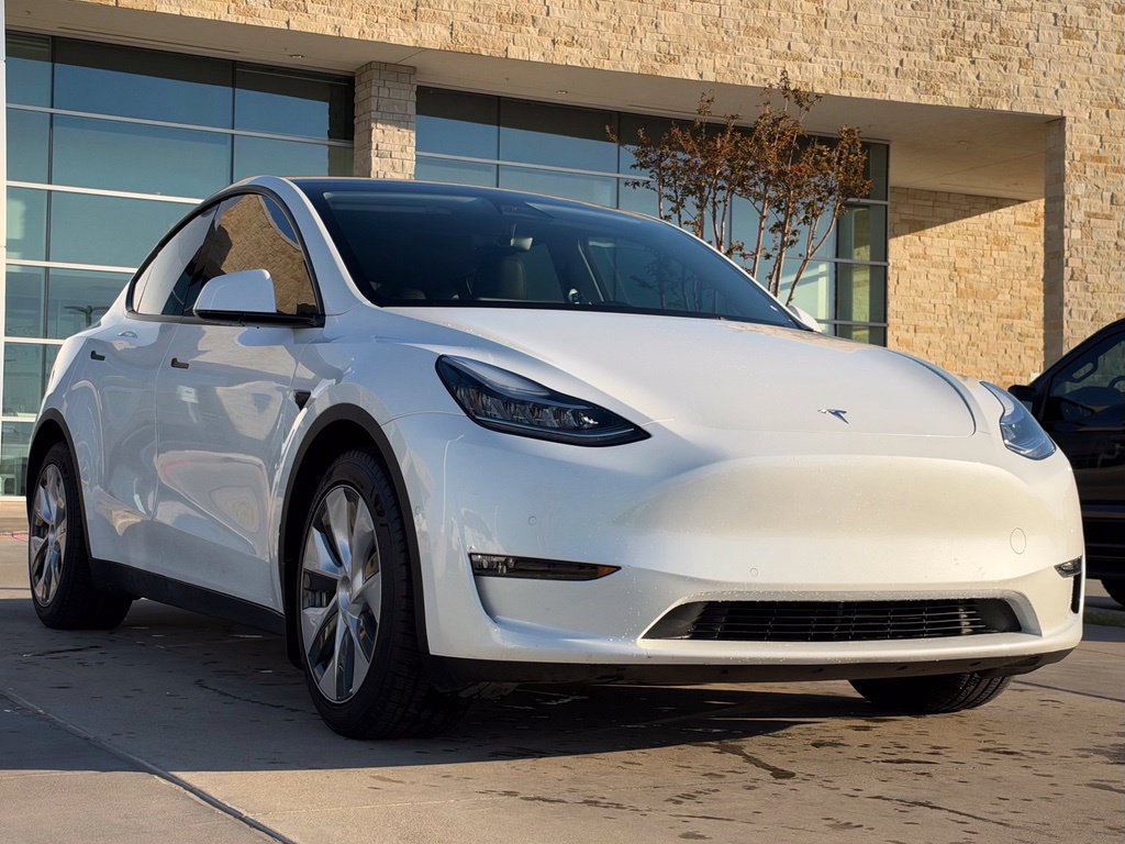 Used 2021 Tesla Model Y Long Range AWD/4WD image 14