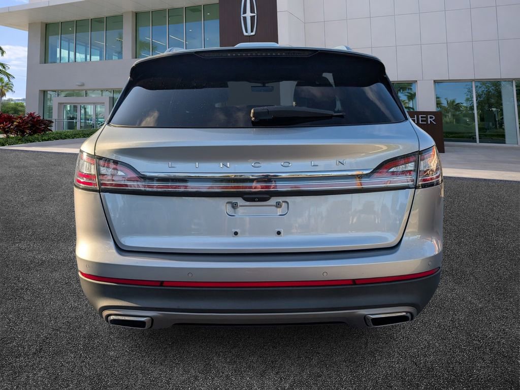 Certified 2022 Lincoln Nautilus Reserve image 6