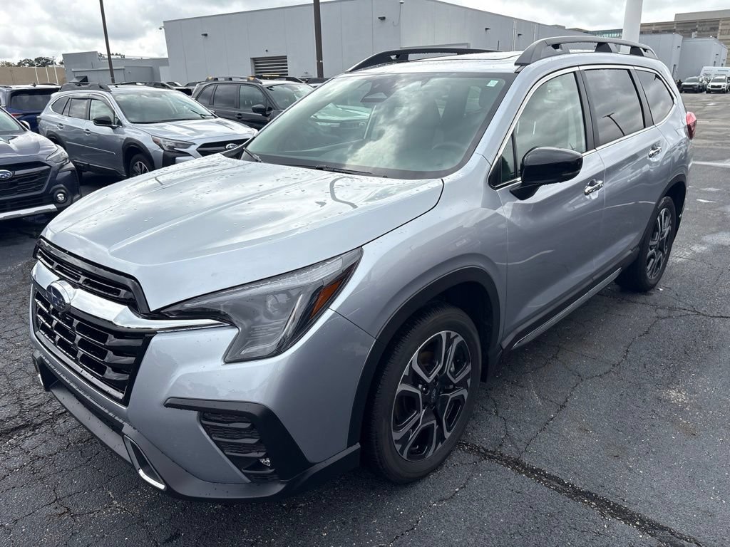 Certified 2026 Subaru Ascent Touring AWD/4WD image 6