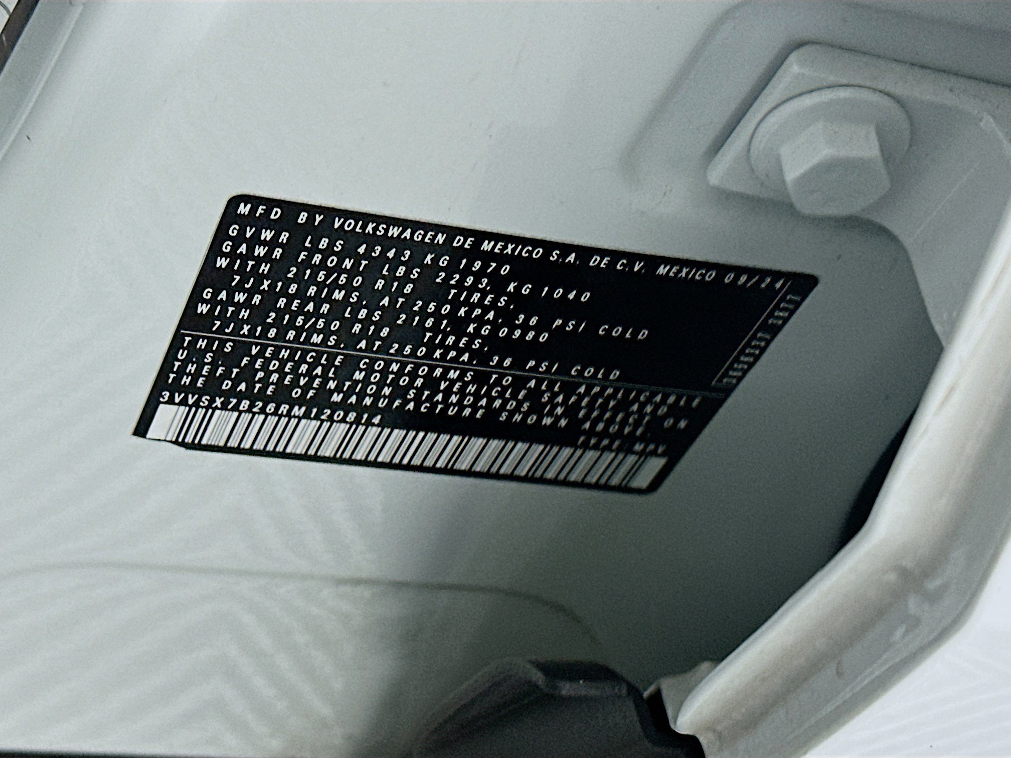 Used 2024 Volkswagen Taos SE image 12