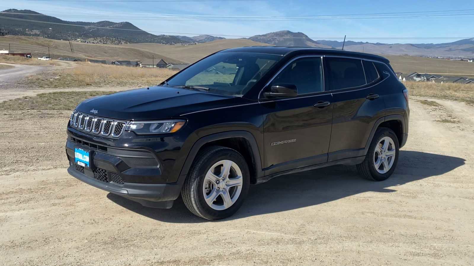 Used 2024 Jeep Compass Sport image 5