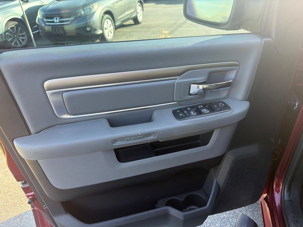Used 2017 RAM 1500 Big Horn AWD/4WD image 33