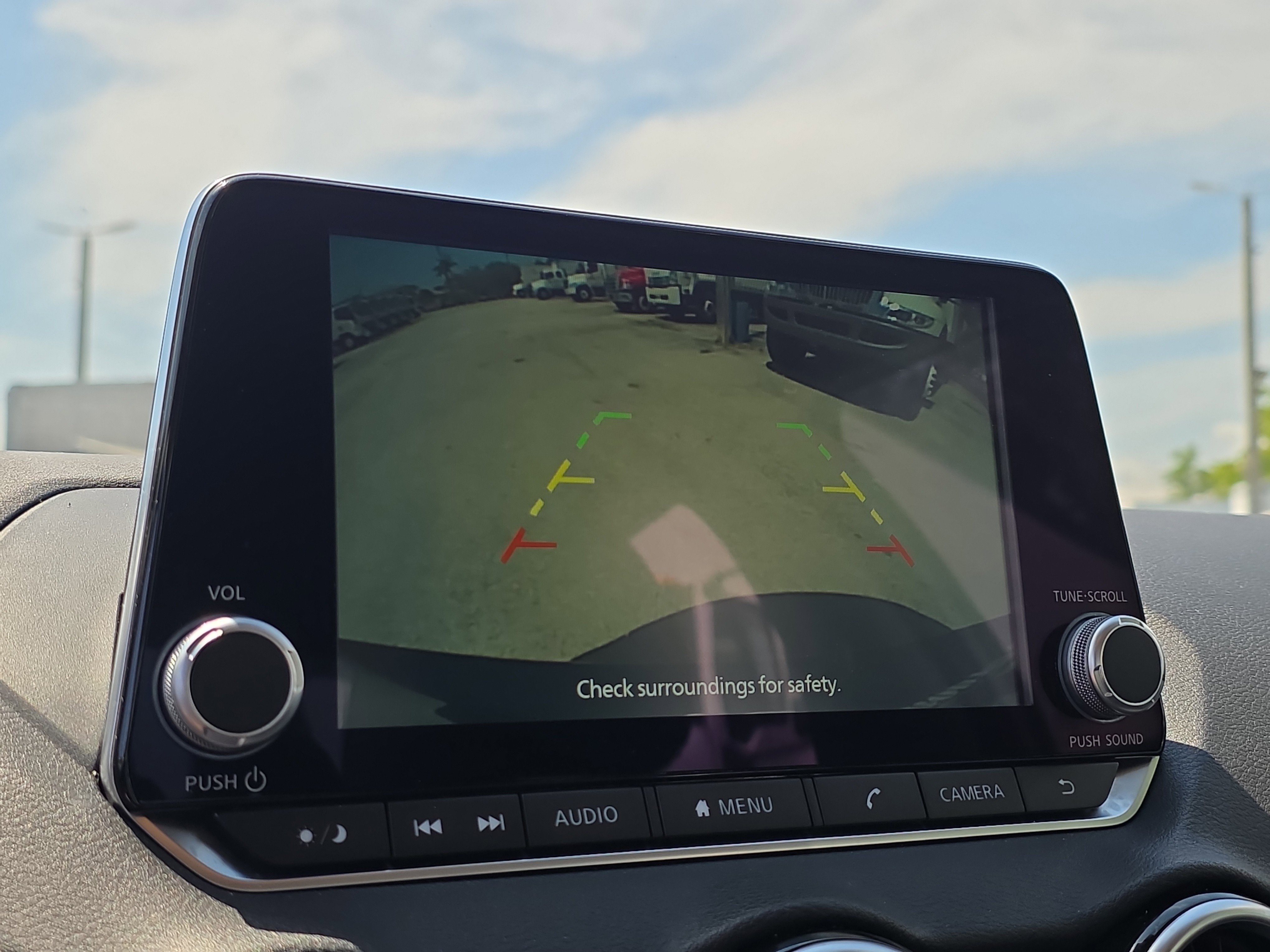 Used 2024 Nissan Sentra SV image 31