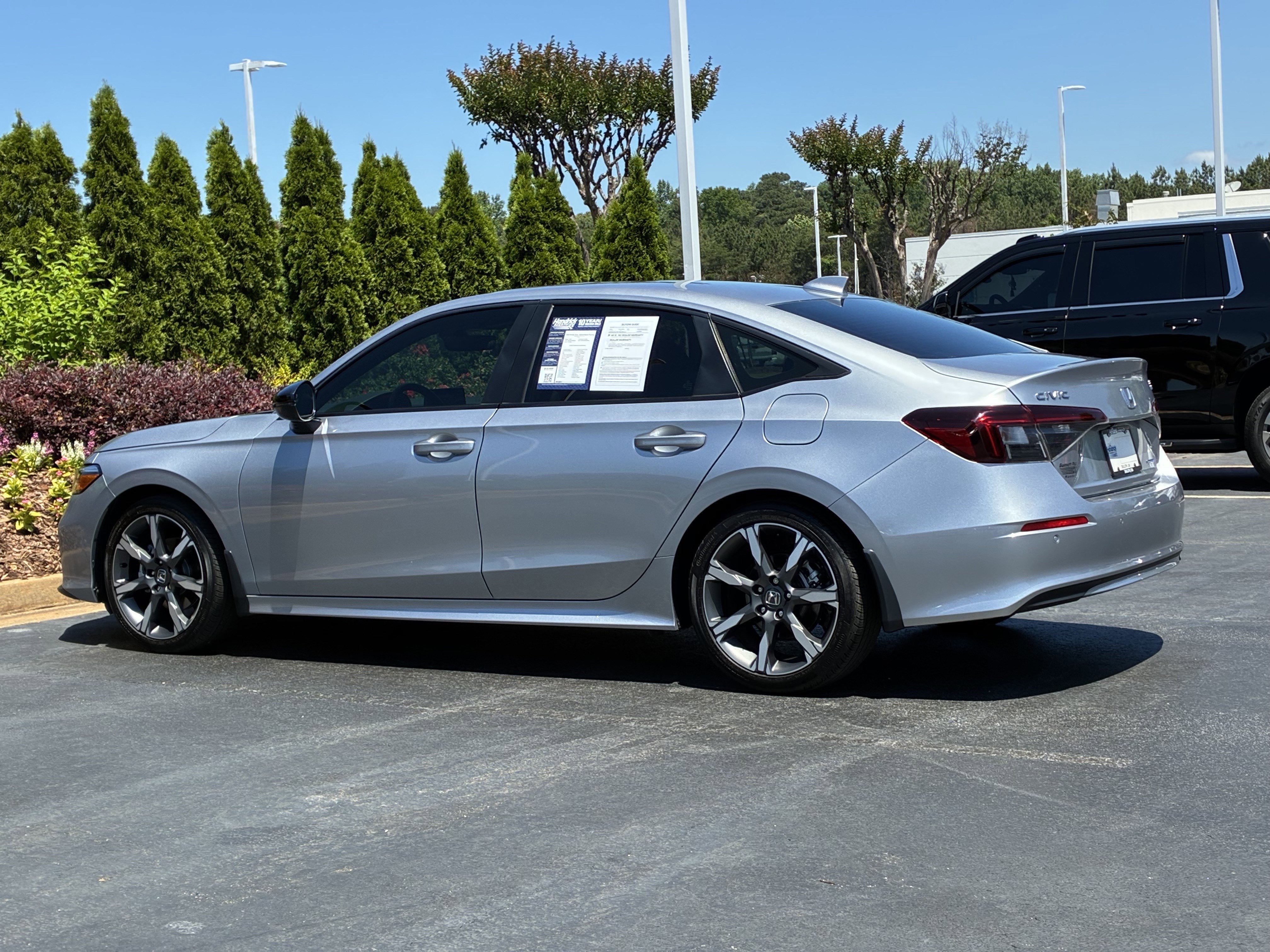Used 2025 Honda Civic Sport Touring image 8