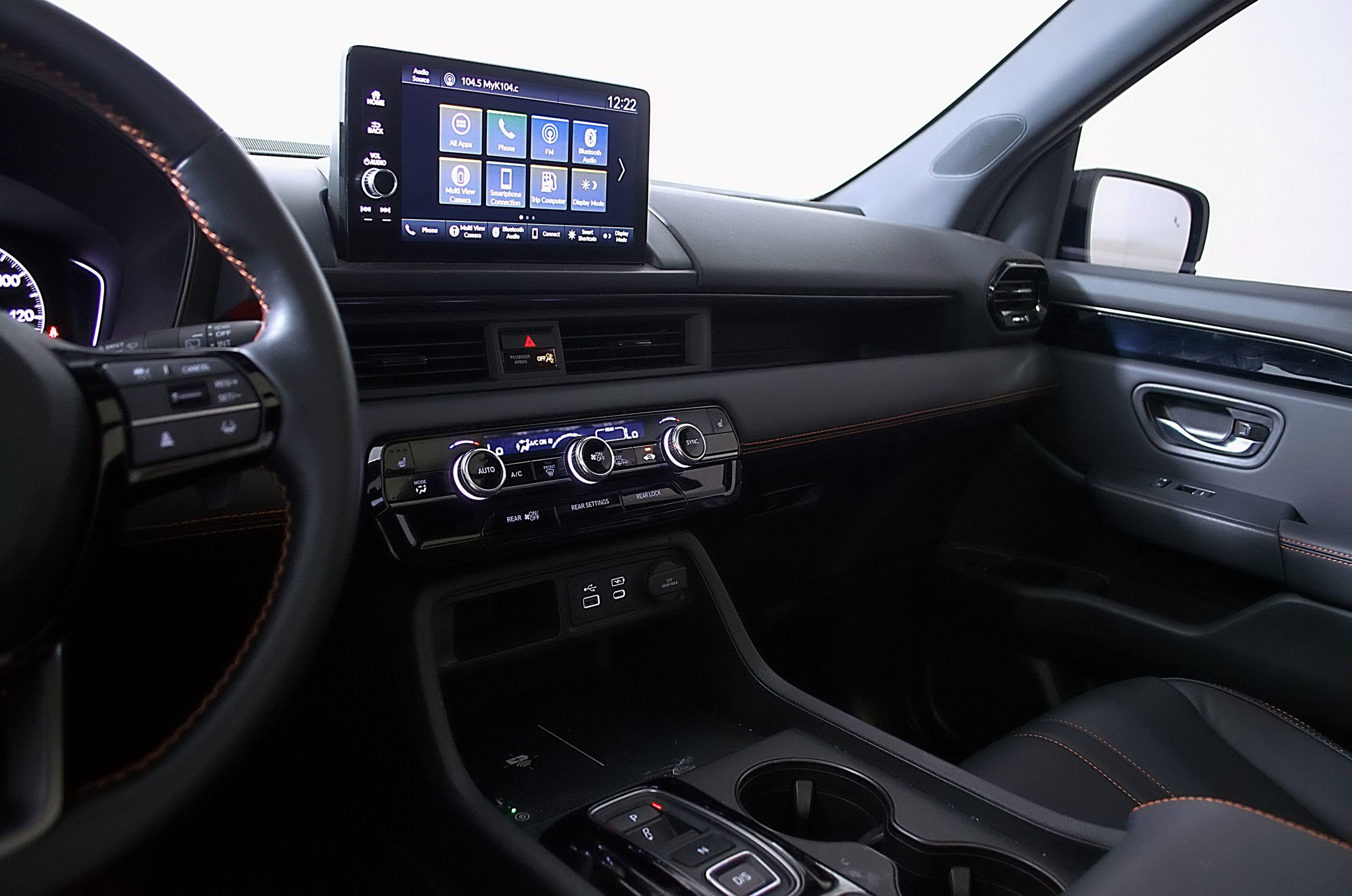 Used 2025 Honda Pilot TrailSport image 33