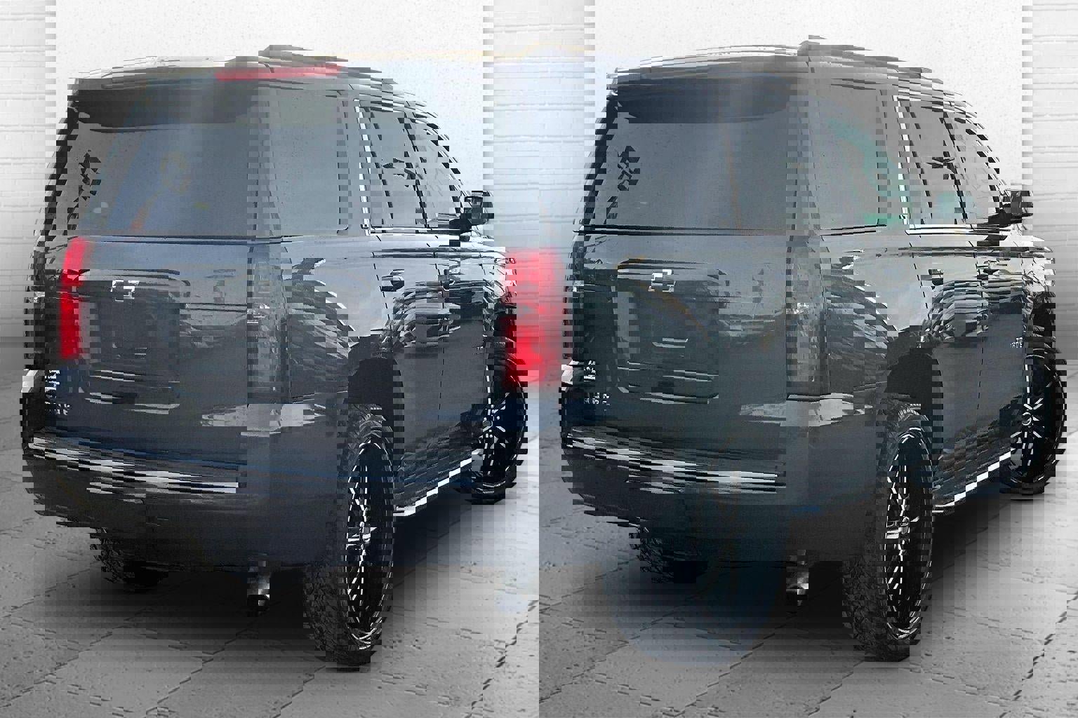 Used 2017 Chevrolet Tahoe LT image 11