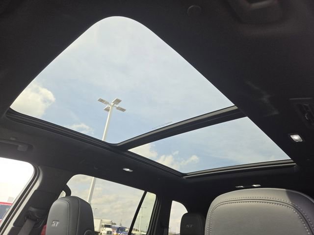 New 2026 Buick Enclave Sport Touring w/ Super Cruise Package FWD image 3