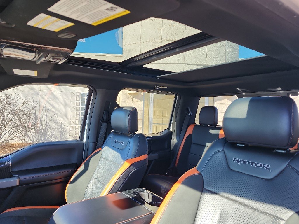 Used 2018 Ford F150 Raptor w/ Equipment Group 802A Luxury image 15