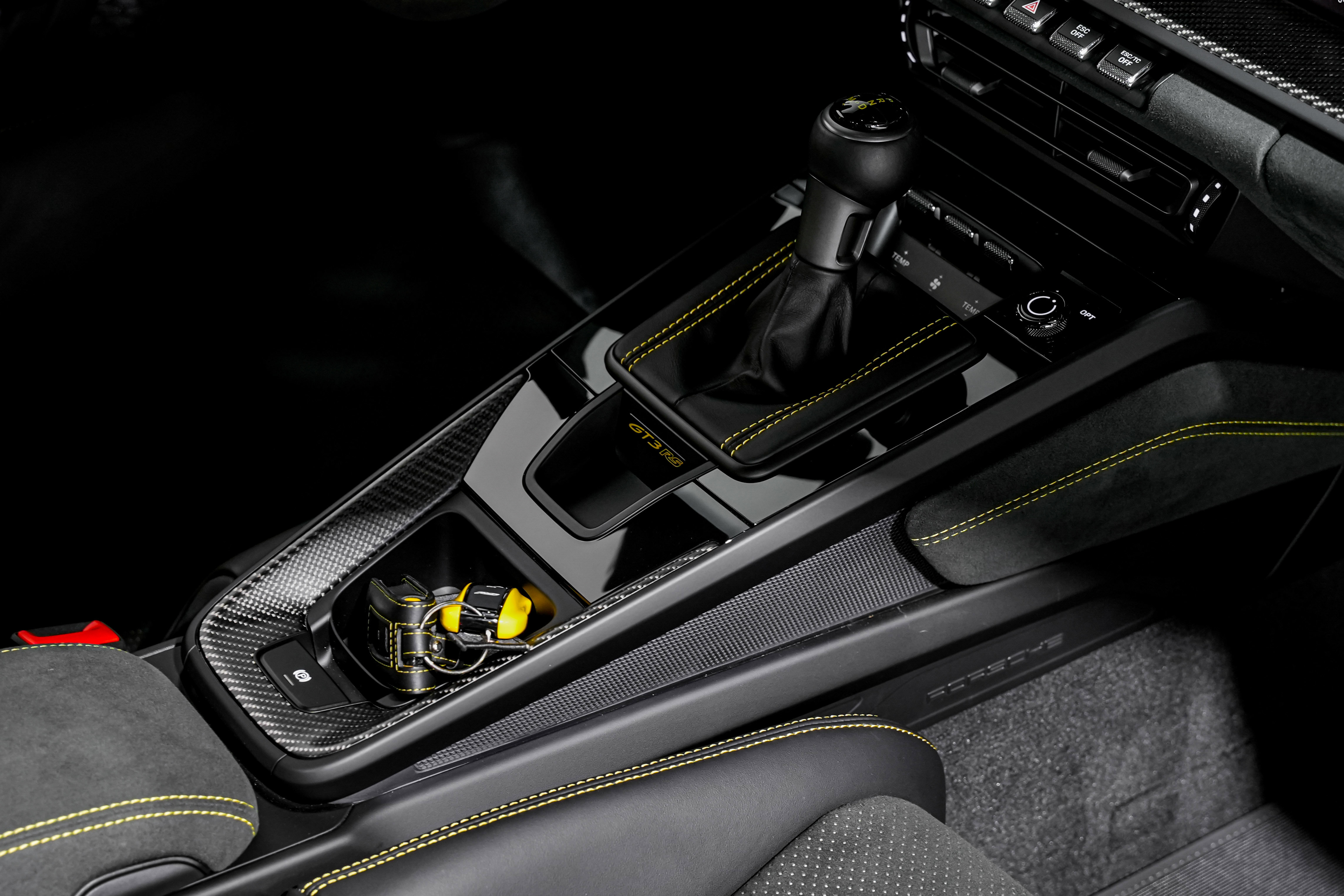 Used 2025 Porsche 911 GT3 RS image 33