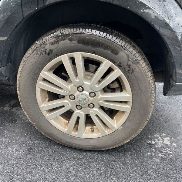 Used 2010 Land Rover LR4 HSE LUX image 10