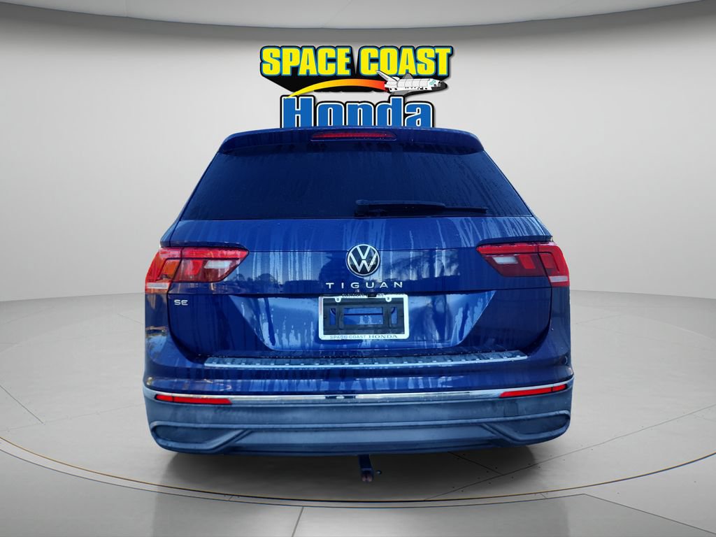 Used 2022 Volkswagen Tiguan SE FWD image 9