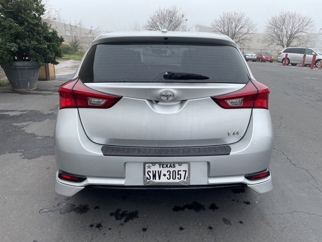 Used 2016 Scion iM Base image 5