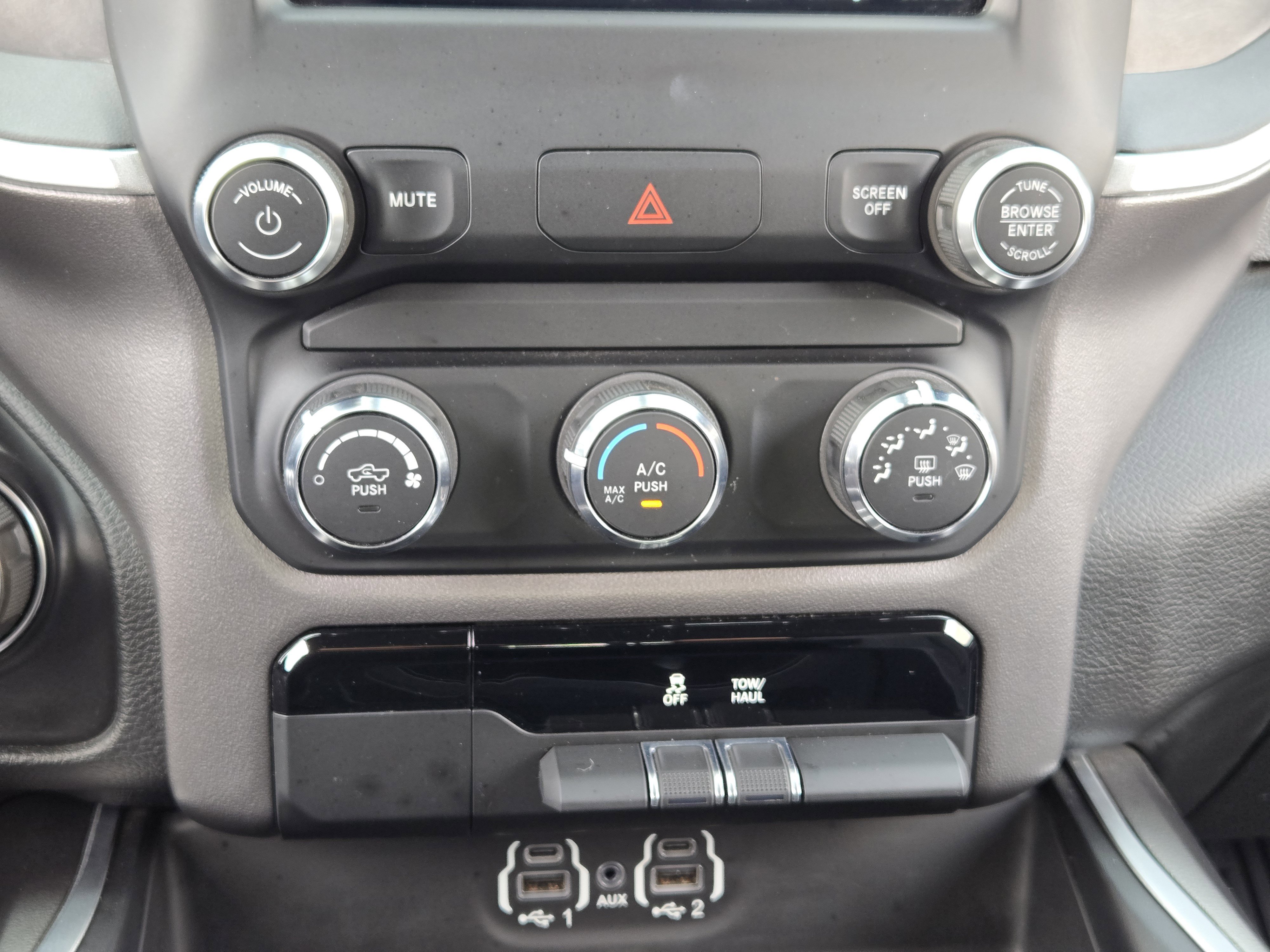 Used 2021 RAM 1500 Big Horn image 21