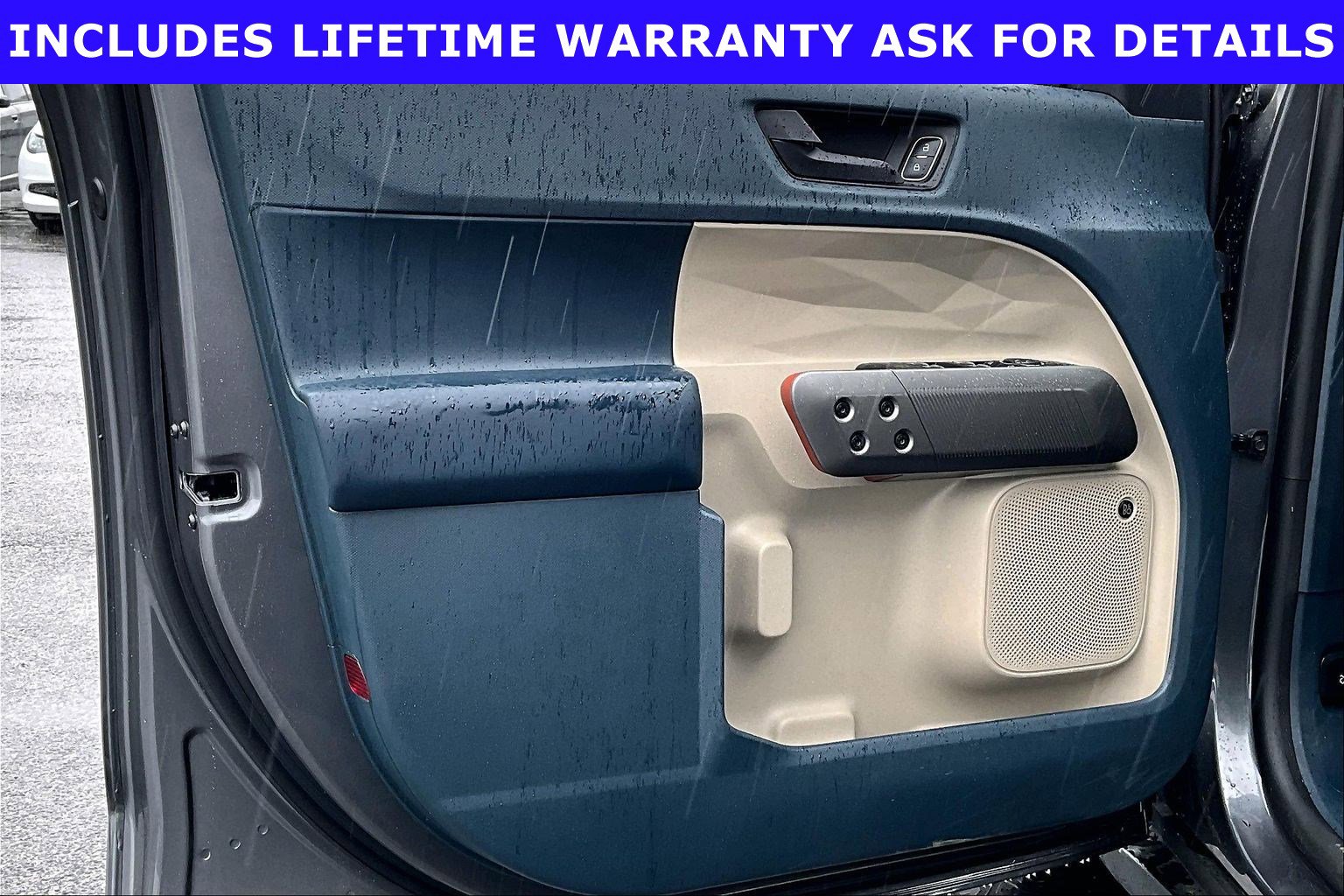 Used 2025 Ford Maverick Lariat w/ 4K Tow Package AWD/4WD image 19