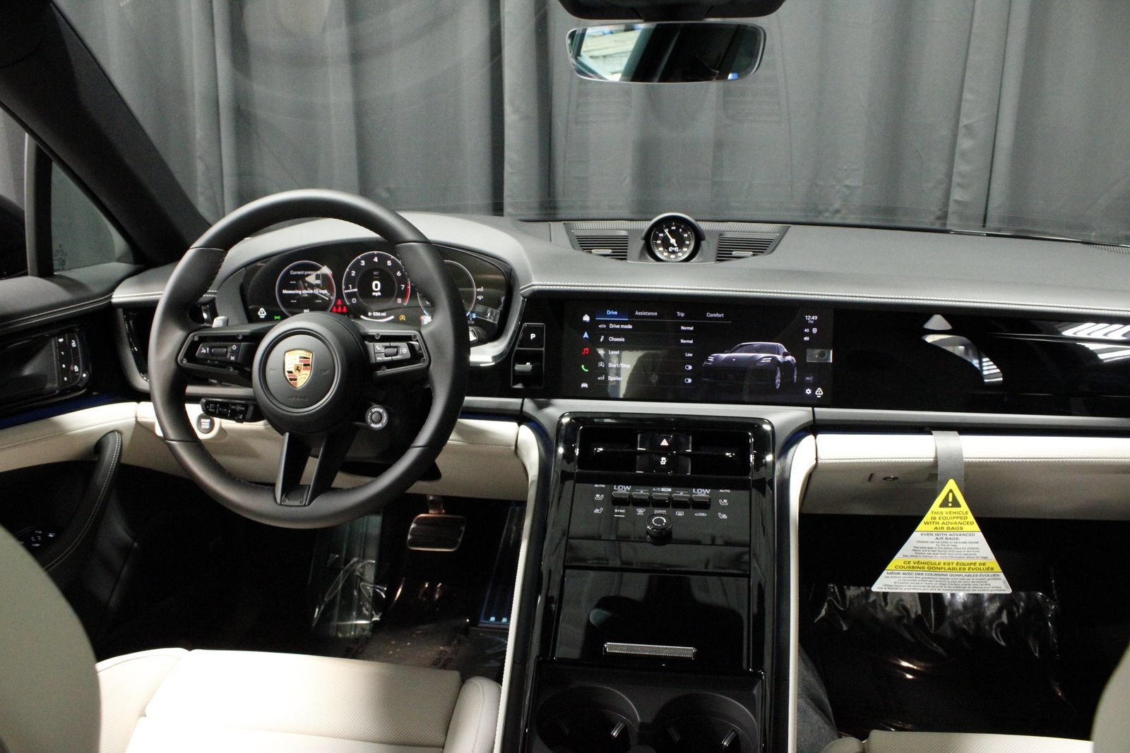 New 2026 Porsche Panamera 4 AWD/4WD image 4