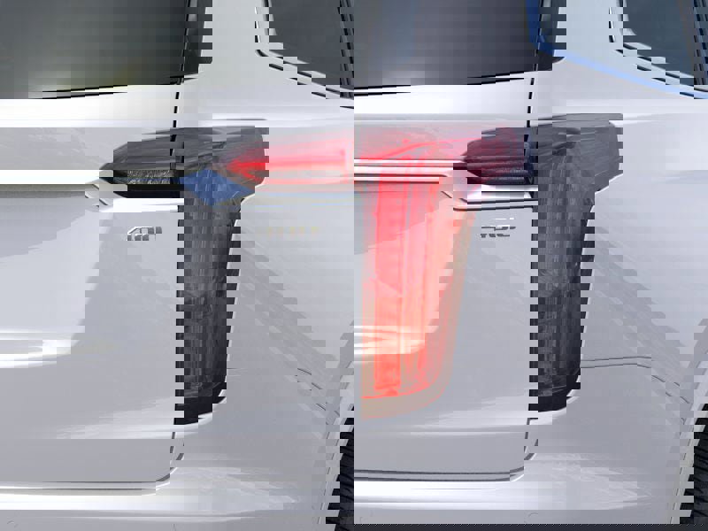 New 2025 Cadillac XT6 Premium Luxury w/ Technology Package image 11