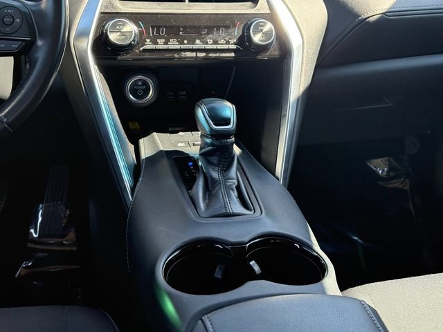 Certified 2024 Toyota Venza LE AWD/4WD image 17