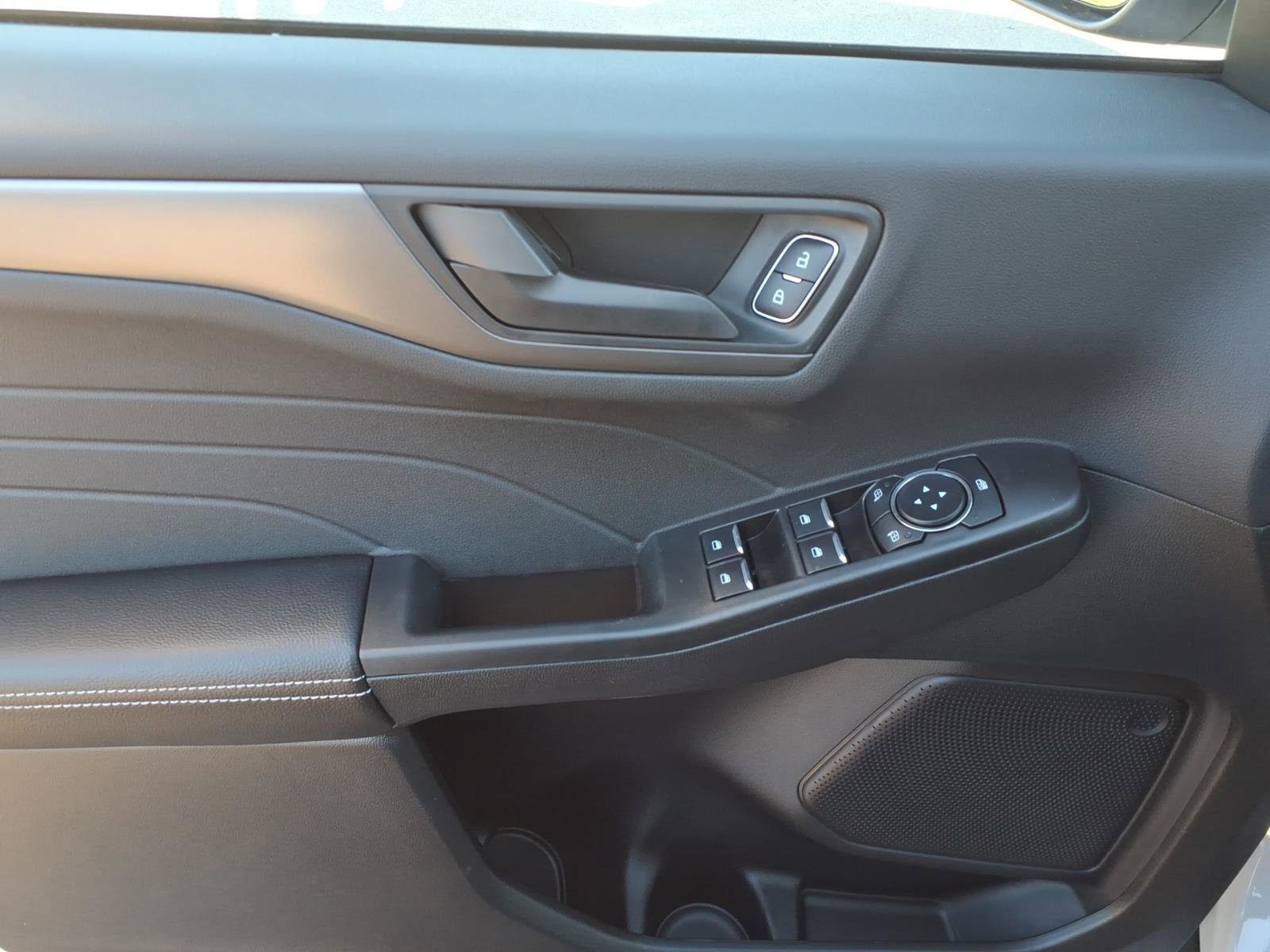 New 2026 Ford Escape Active image 10