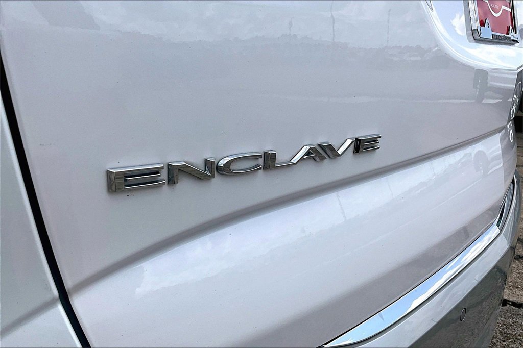 Used 2023 Buick Enclave Premium w/ Experience Buick Package image 21