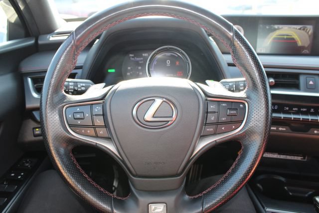 Used 2021 Lexus UX 250h F Sport AWD/4WD image 15