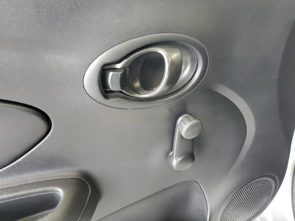 Used 2015 Nissan Versa S image 20