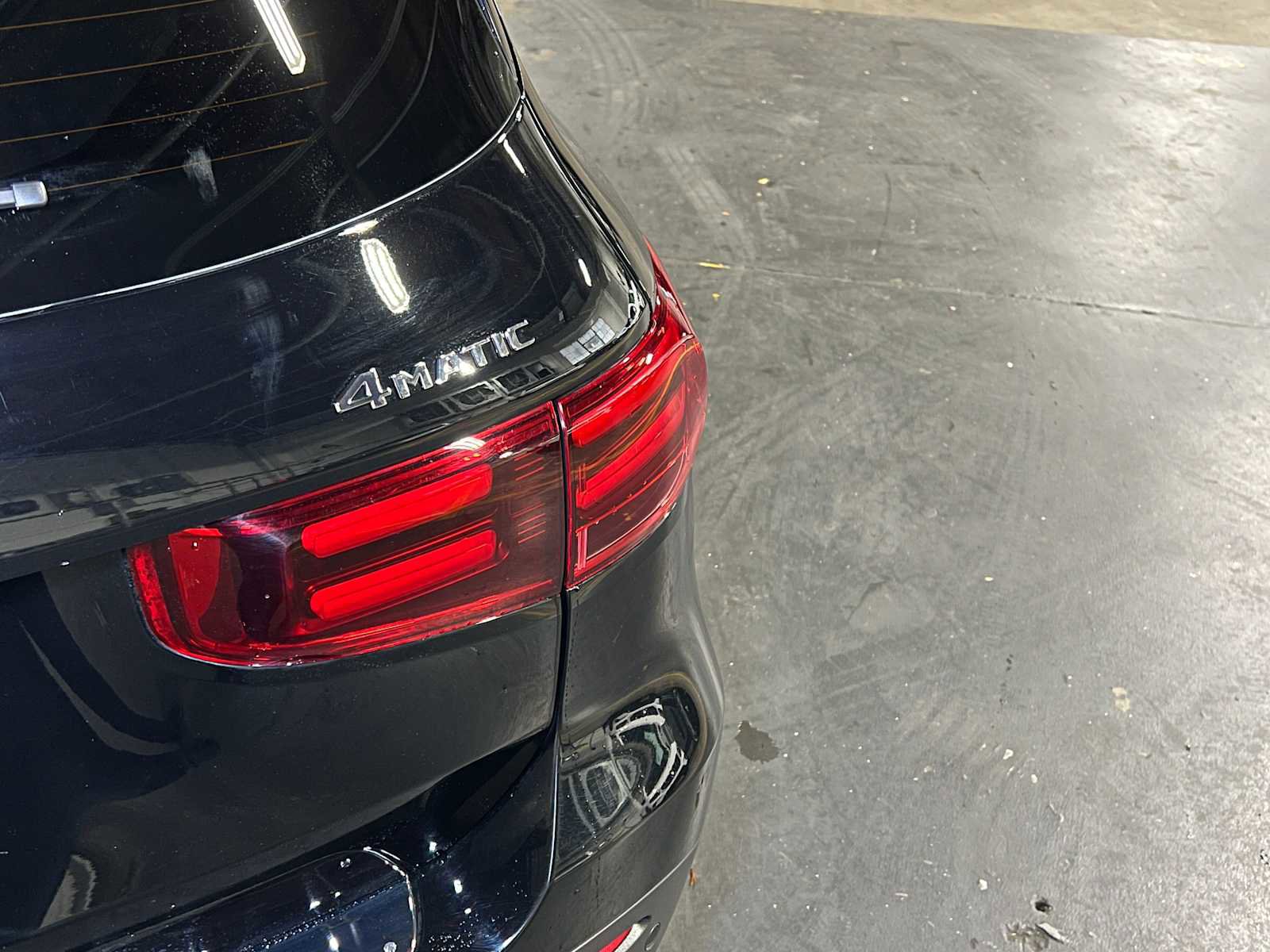 Used 2025 Mercedes-Benz GLB 250 4MATIC image 15