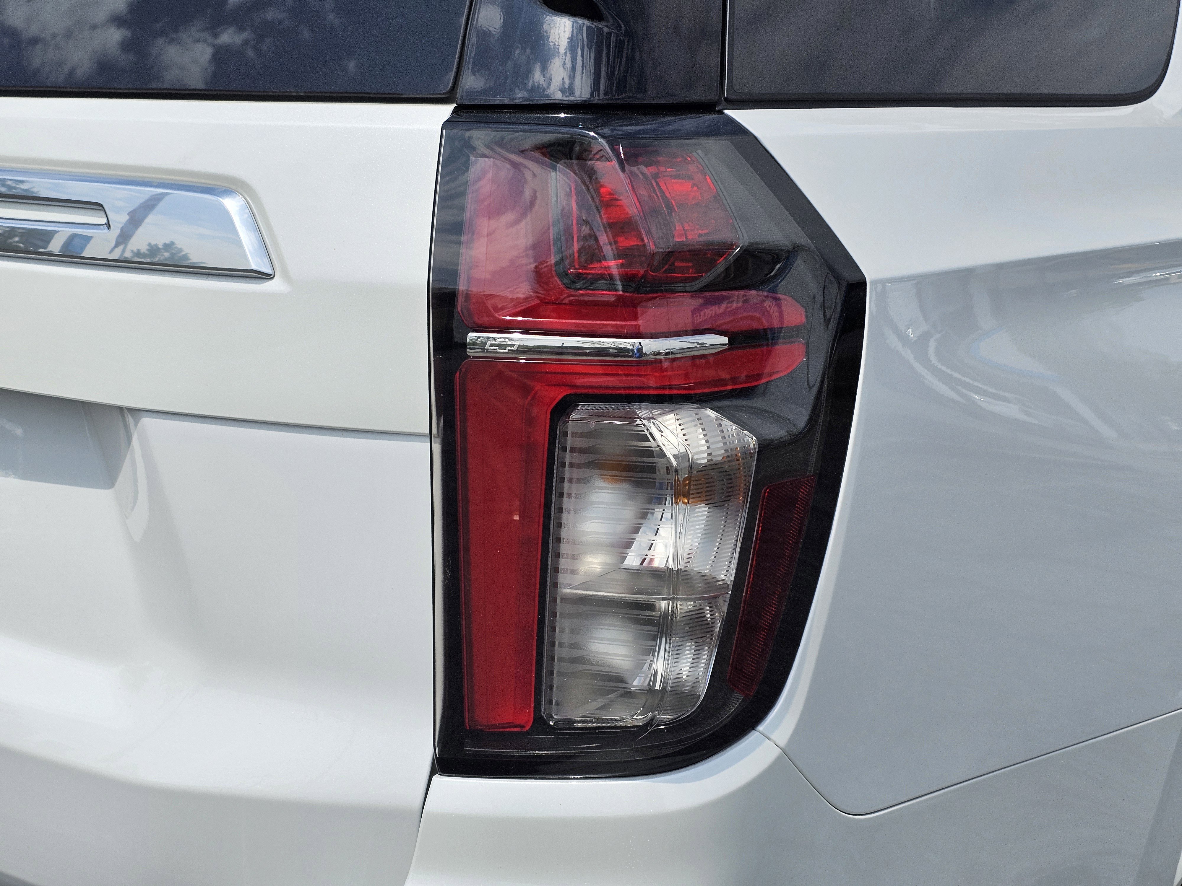 Used 2023 Chevrolet Tahoe High Country AWD/4WD image 11