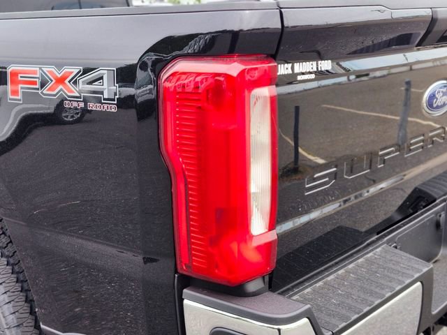 New 2026 Ford F250 XLT w/ FX4 Off-Road Package AWD/4WD image 9