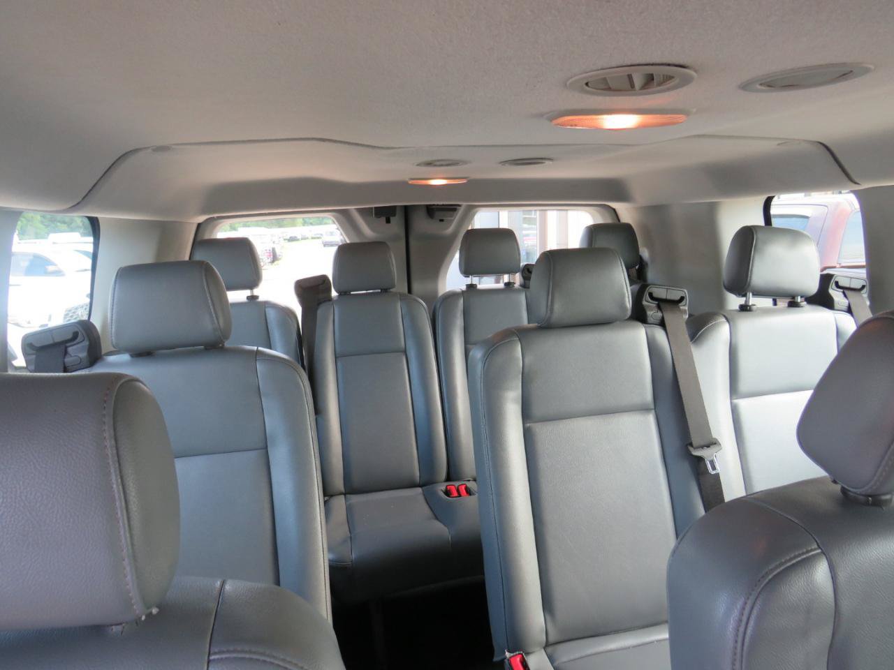 Used 2015 Ford Transit 350 XL RWD image 27