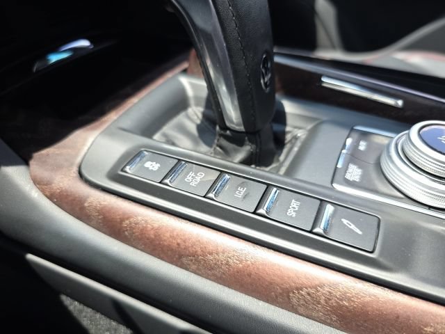 Used 2023 Maserati Levante Modena AWD/4WD image 26