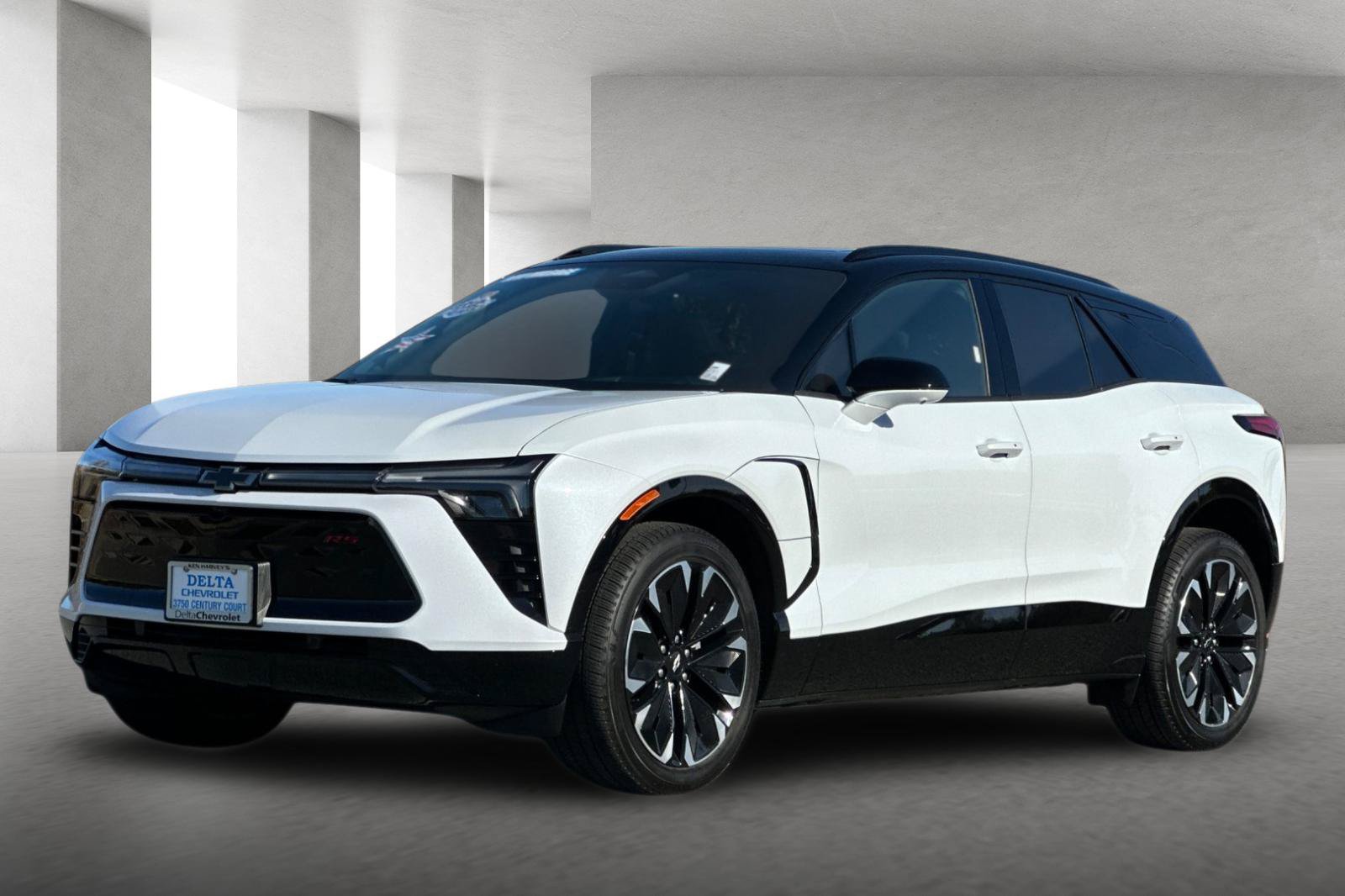 Used 2026 Chevrolet Blazer EV RS FWD image 8
