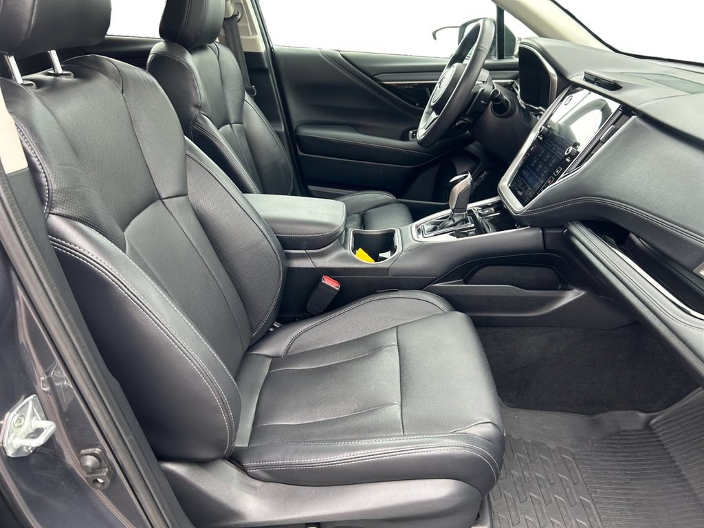 Used 2023 Subaru Outback Touring XT AWD/4WD image 17
