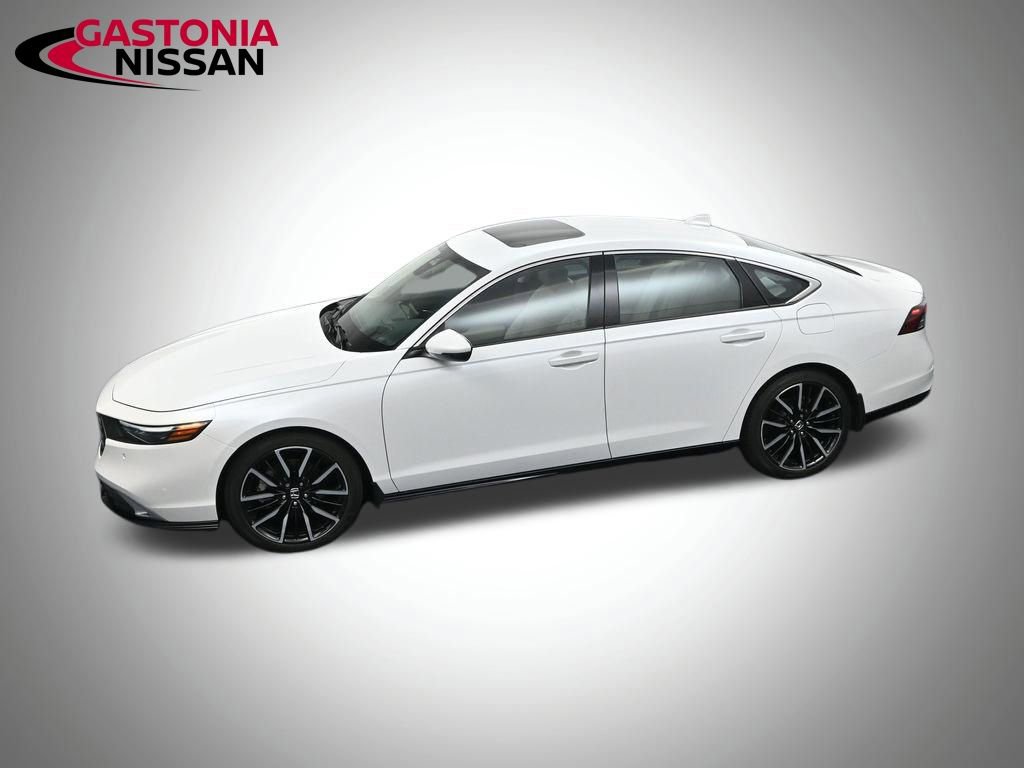 Used 2024 Honda Accord Touring image 26