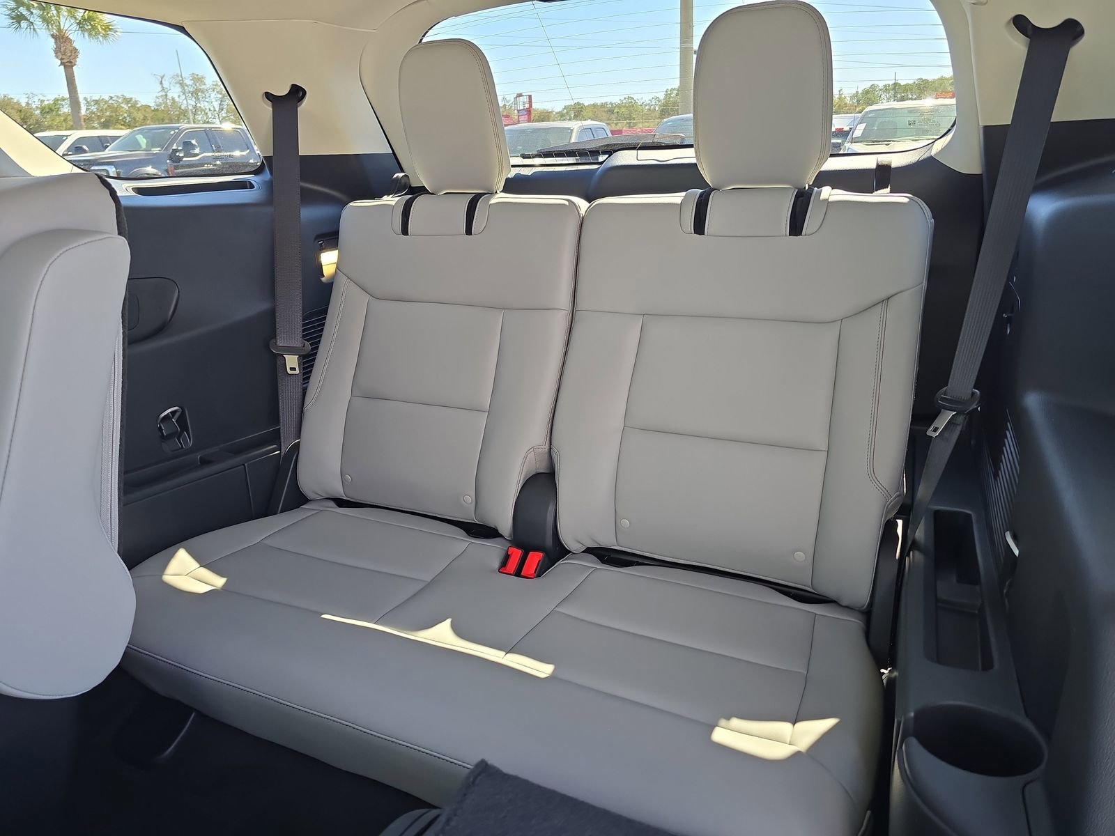 New 2026 Ford Explorer Active w/ Active Comfort Package RWD image 13